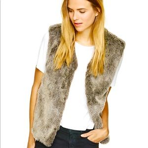 Talula Faux Fur Vest (Small)